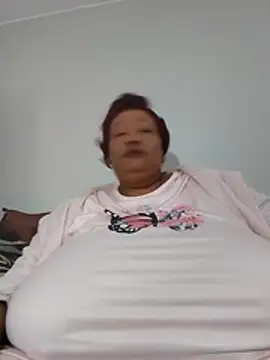 nancy111 webcam