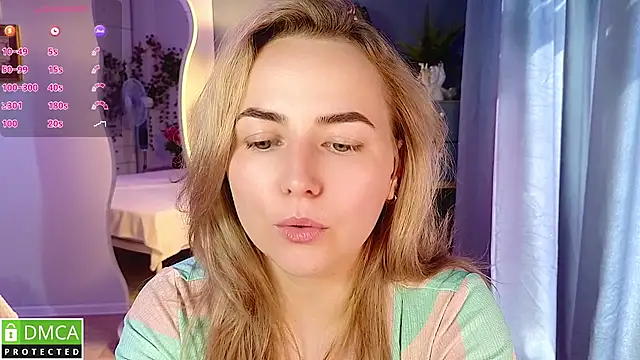 Mira_Mermayd webcam