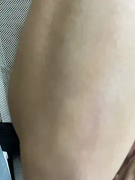 Mina048 webcam
