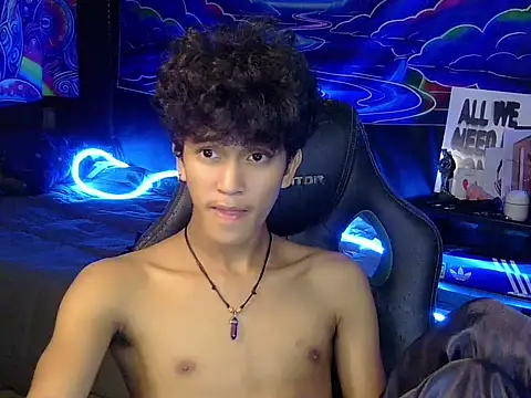 hugekenbigcock live sex cam