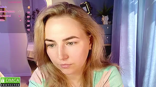 Mira_Mermayd webcam