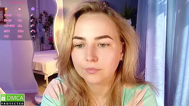 Mira_Mermayd webcam
