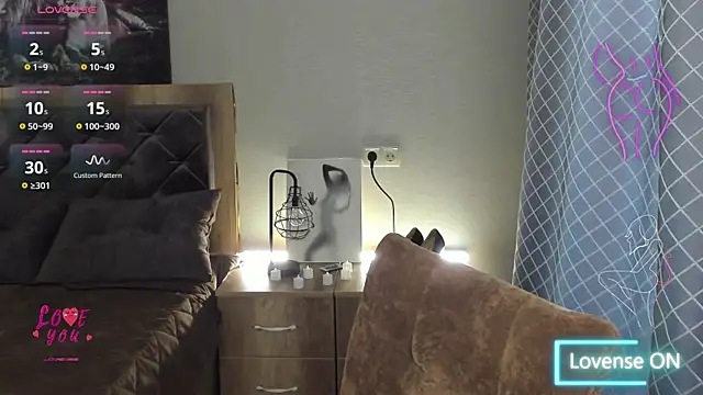 EmelyMason webcam