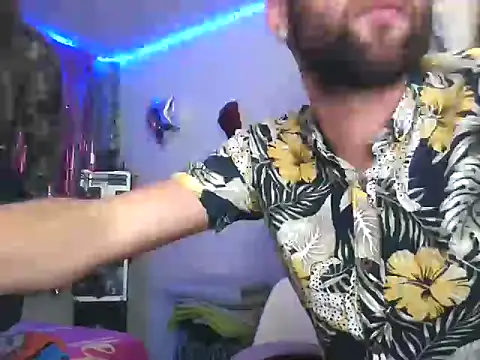 Xrussoaprilofficial webcam