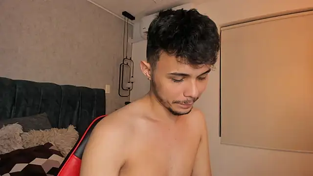 Alhan_Twink webcam