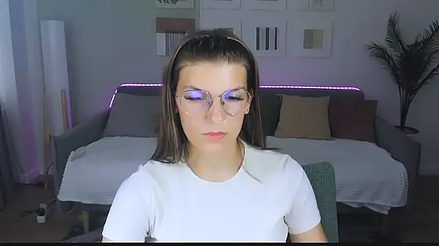 AnnaThorne webcam