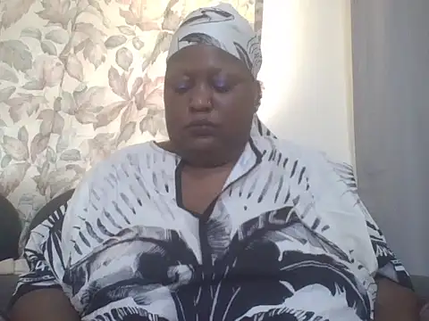 fat_ebonyqueen webcam