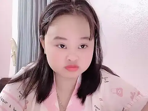 Elysia679 webcam