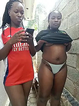 Nelly_jo webcam
