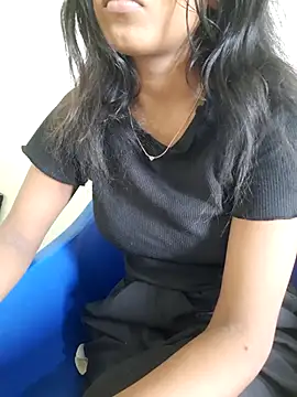 Navya6879 webcam