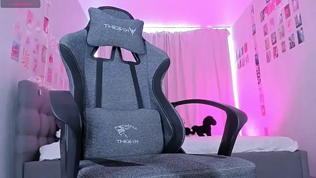 Eva_Harper webcam