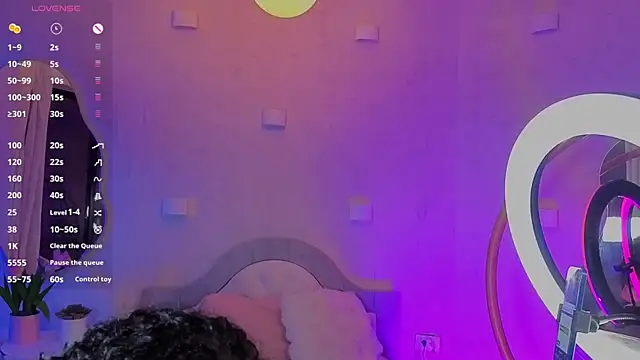 miawonderfull - MiaWonderfull's free webcam - UK Sex Cams
