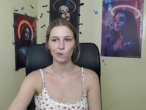 StrangerGi webcam