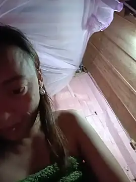 llomayy-love webcam