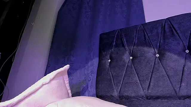 Megan_222_ webcam
