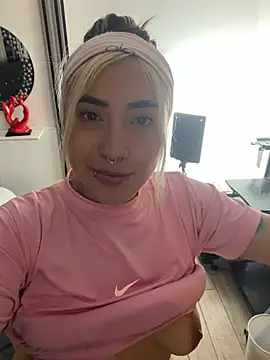 ManuelaVeeleez webcam