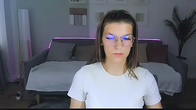 AnnaThorne webcam
