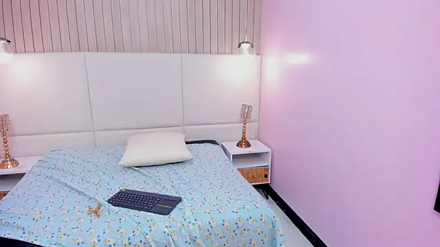 OliviaRicci webcam