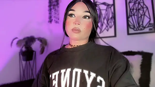 misstreslatin webcam