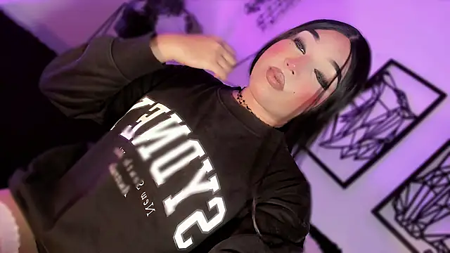 misstreslatin webcam