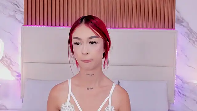 _bella_rossee_ webcam