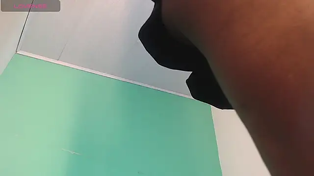 avaleri_cherry webcam