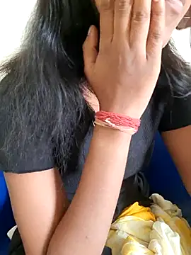 Navya6879 webcam