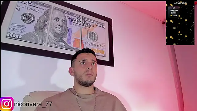 nico_rivera webcam