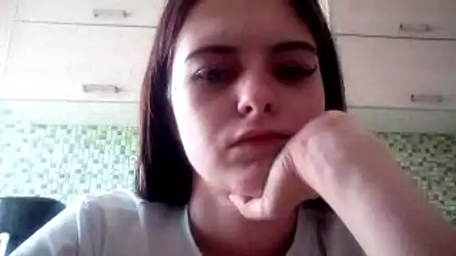 KikiAmino webcam