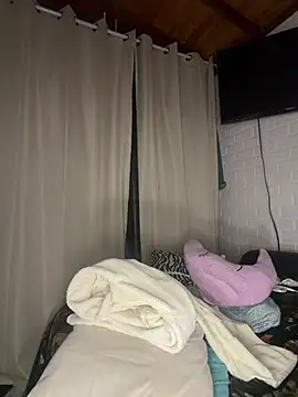 Starly_Vega webcam