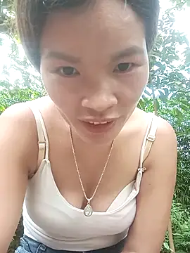 nangmo live cam on StripChat