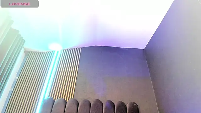 Nicolette_ks_ webcam