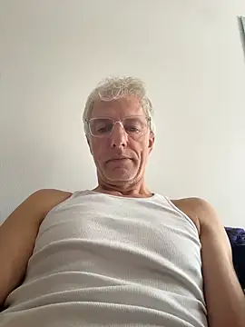 SexyLeon8 webcam