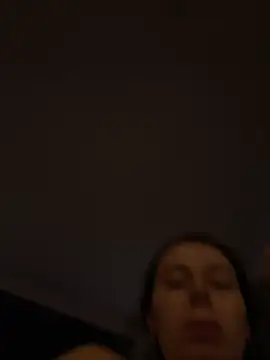 Di_na_Bell webcam