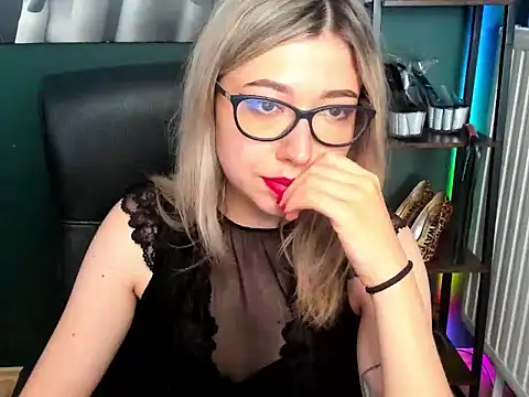 loveHeidi webcam
