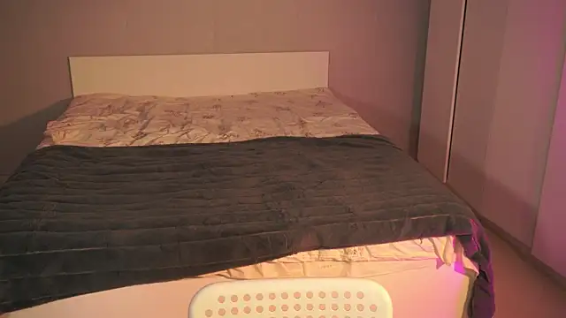 Leyla_crsh webcam