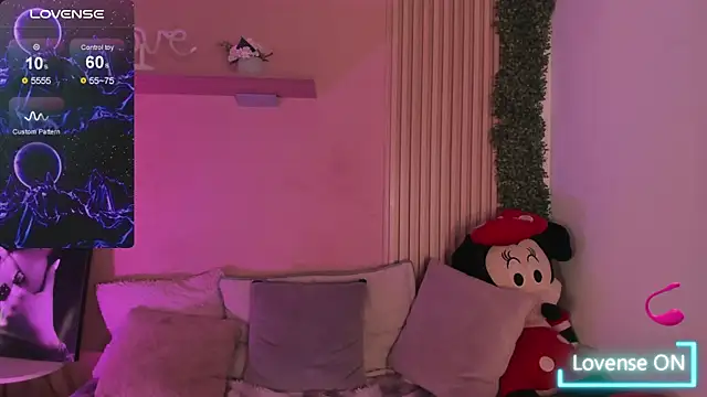 Winnie_cutee webcam
