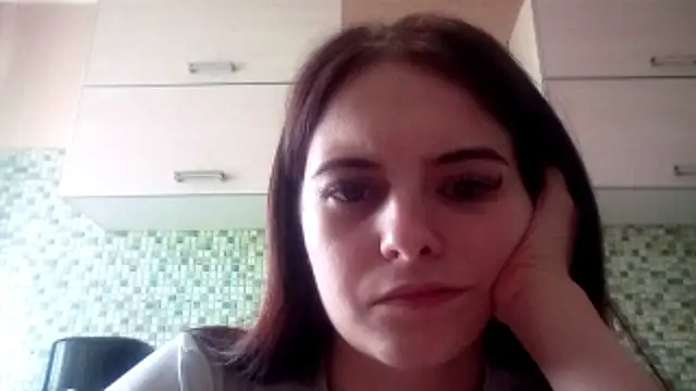 KikiAmino webcam