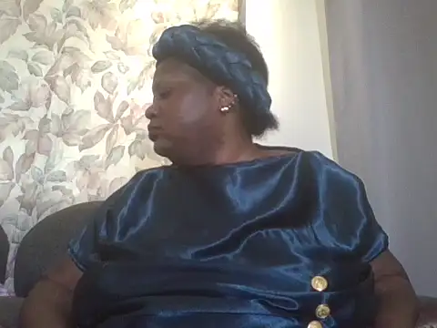 fat_ebonyqueen webcam