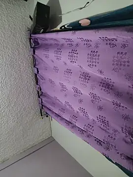 Tokiio_petiit webcam