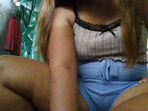 LadyAnn19 webcam