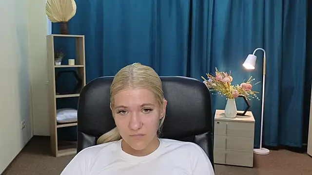 CammyYoula webcam