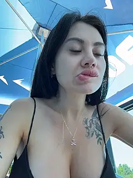 Wet__Bunny webcam
