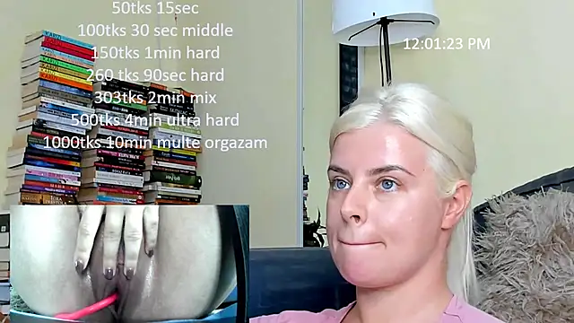 queenofthenighttt webcam