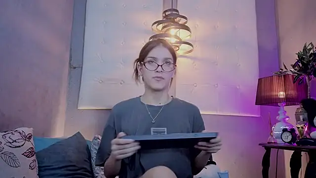 Mady_cooper1 Live Web Cam Show