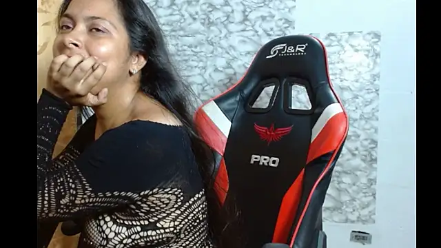 Zarinamoon webcam