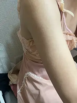 Mina048 webcam