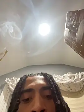 Mellyj053 webcam