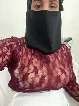 hazal81 webcam