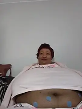 nancy111 live cam on StripChat